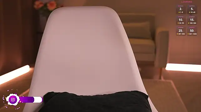 OnlyNora stripchat live cam model