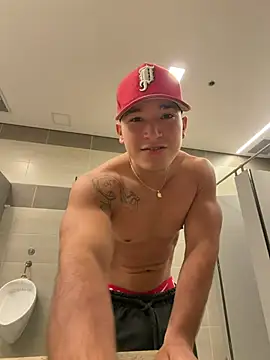 Horny_nick19 stripchat live cam model