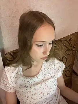 MeowyChans stripchat live cam model