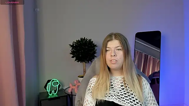 Stefania-sweet stripchat live cam model