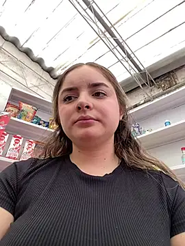 imlindapink stripchat live cam model