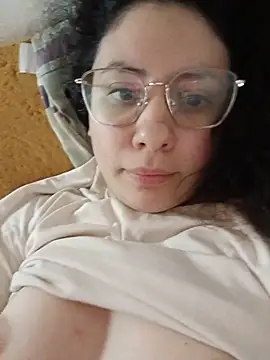 Mistressdionisia stripchat live cam model