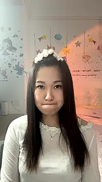 momo0021 stripchat live cam model