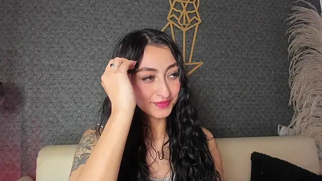 Dahliacortes stripchat live cam model