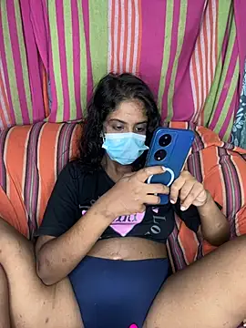 SukiyamaAsia stripchat live cam model