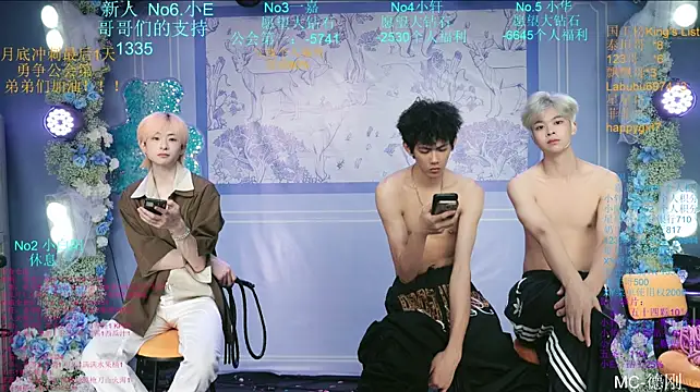 Zouzouboy-001 stripchat live cam model