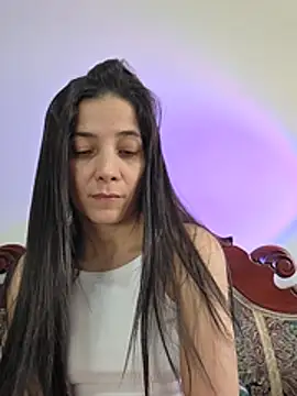 miaeyex stripchat live cam model