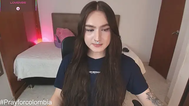 Miley_Baker stripchat live cam model