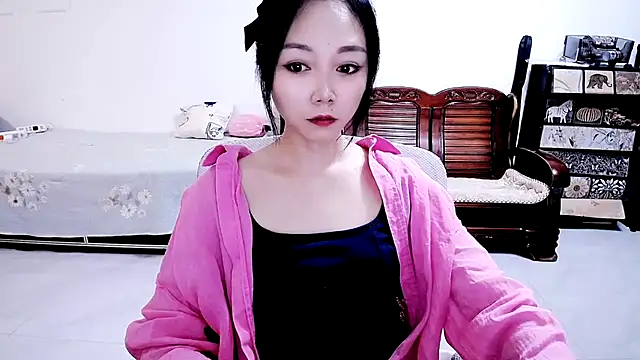 linger888 stripchat live cam model