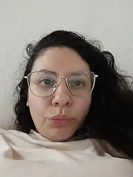 Mistressdionisia stripchat live cam model
