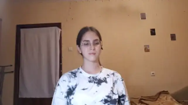 Katelemon stripchat live cam model