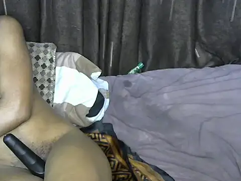 slim_mee stripchat live cam model