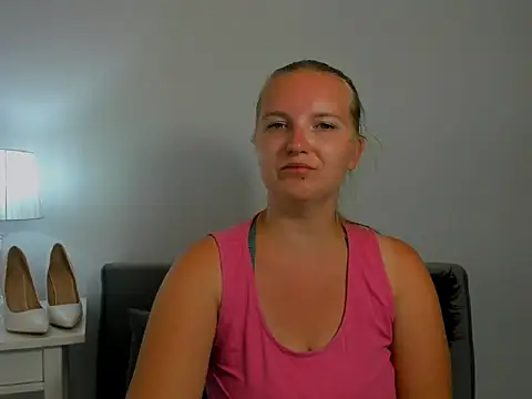 RoseTeacherX stripchat live cam model
