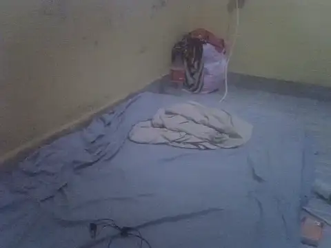 BUBBLY-QWEEN stripchat live cam model