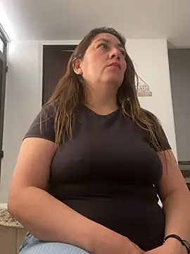 SCARLET-20 stripchat live cam model