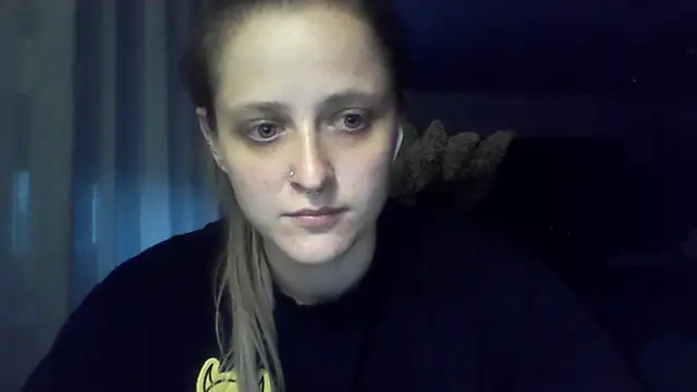 LeaWetGirl stripchat live cam model