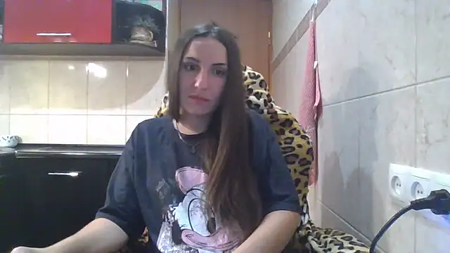 Lacmi30 stripchat live cam model