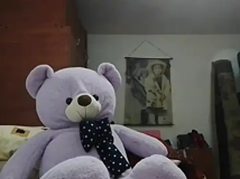 tefutbin3 stripchat live cam model