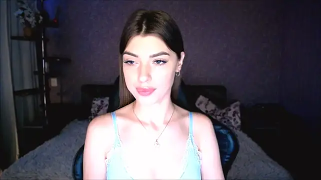 Dianaa_Lee0 stripchat live cam model