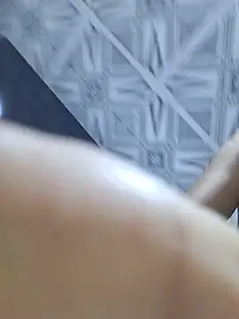Dahimon-18 stripchat live cam model