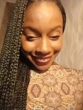 Blesiniha stripchat live cam model