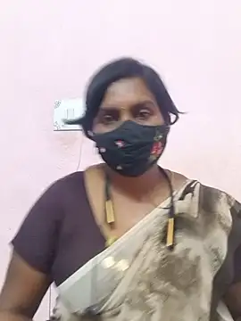 Tamil-Janani stripchat live cam model