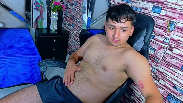Ian_Grant stripchat live cam model
