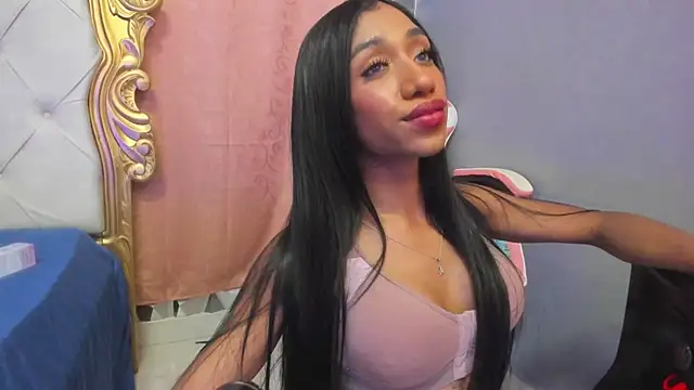 Cleo-Escobar stripchat live cam model