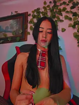 SAMY_AND_FRIENDSS stripchat live cam model