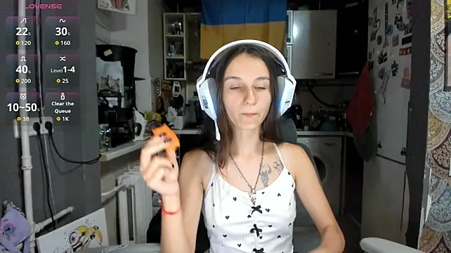 _Nika_Kik stripchat live cam model