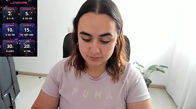 maryluna95 stripchat live cam model