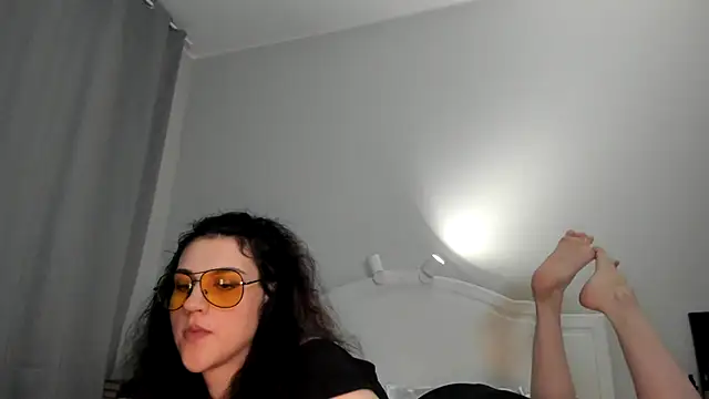 AmeliaInAmber stripchat live cam model