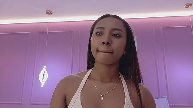GabrielaLugo stripchat live cam model
