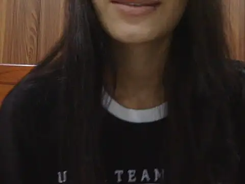 Zoya_Shrma stripchat live cam model