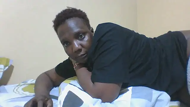 Melanique_ stripchat live cam model