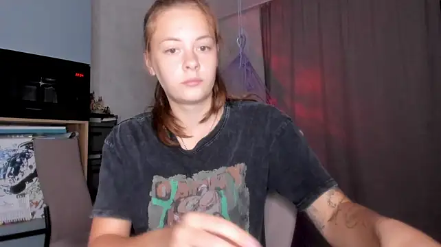 why_again_me stripchat live cam model