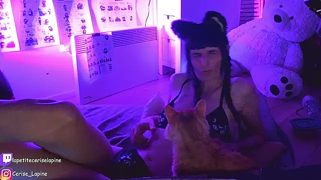 CeriseLapine stripchat live cam model