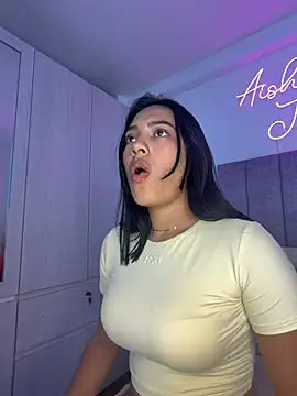 Aishajb_02 stripchat live cam model