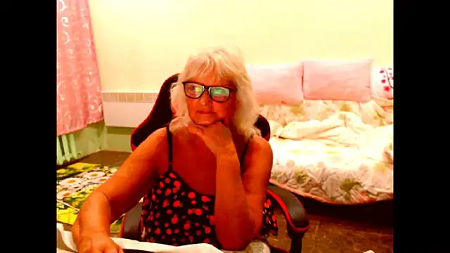 Natali7634 stripchat live cam model