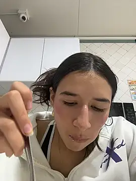 LilyRossi_ stripchat live cam model