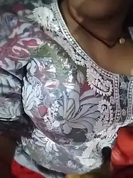 Pallavi_cute stripchat live cam model
