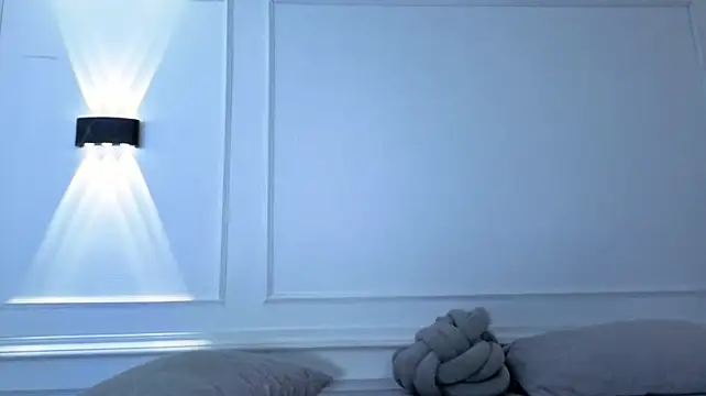 valeriavg stripchat live cam model