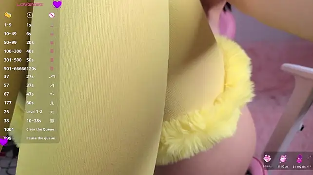 Momo_Ayase_ stripchat live cam model