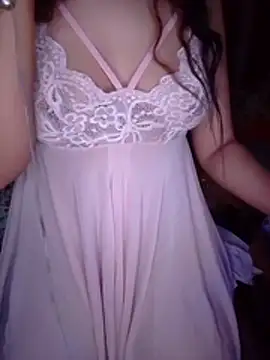 Tanishacutie stripchat live cam model