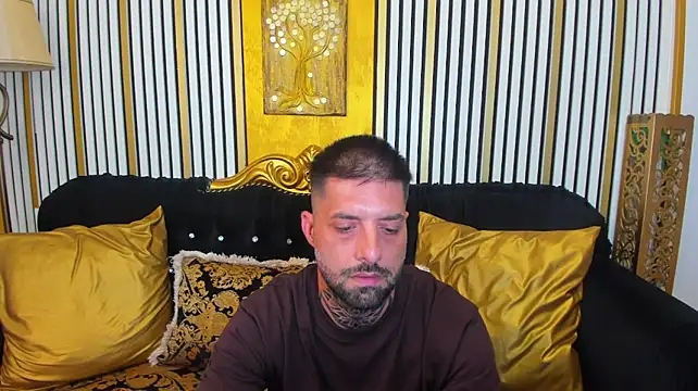 TommyDum stripchat live cam model