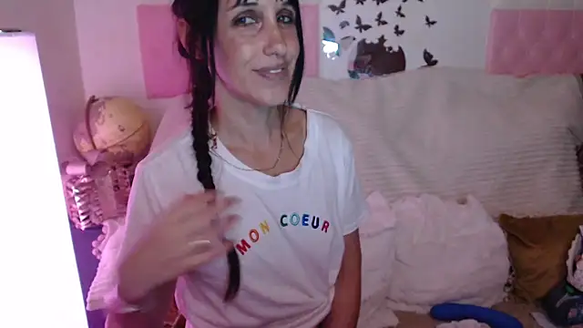 -Lou_ stripchat live cam model