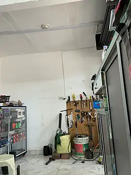 Paul22cm- stripchat live cam model