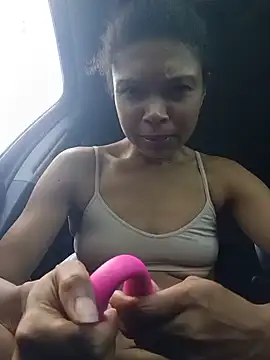 GrippingPussy stripchat live cam model