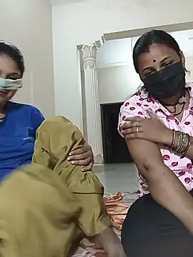 desivillageromance stripchat live cam model
