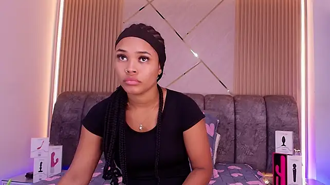 naia_blessed stripchat live cam model